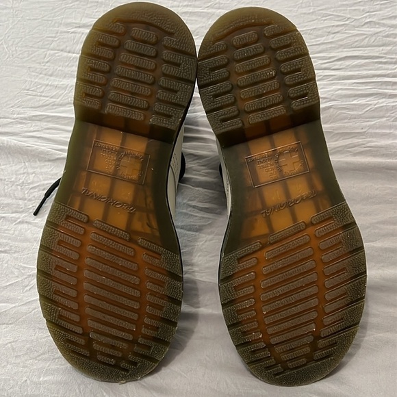 Doc Martens 1460 Smooth Leather White Combat Boots (Like New) - Picture 8 of 10